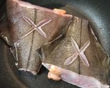 身ふっくら優しい味♡私のカレイの煮付け作り方1写真
