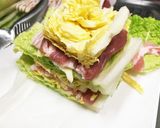 豚バラ肉と白菜のミルフィーユ鍋☆豆乳で！作り方1写真