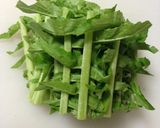 大根の葉と梅で、さっぱり菜飯作り方1写真