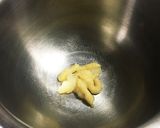 ぽかぽか温まる生姜入り蓮根鶏団子スープ作り方2写真