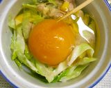 キャベツナコーンの巣ごもり卵ココット♬作り方3写真