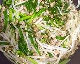 もやし・ニラ・ひき肉の卵とじ♬作り方6写真