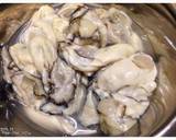 季節の定番☆牡蠣のオリーブオイル漬け作り方1写真