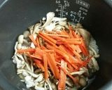 秋の味覚！簡単、キノコご飯。作り方2写真