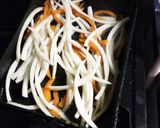捨てない♪大根と人参の皮で豆板醤炒め作り方5写真