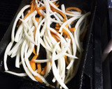 捨てない♪大根と人参の皮で豆板醤炒め作り方5写真