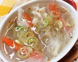 たっぷり野菜と水餃子の中華スープ♪作り方4写真