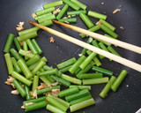 にんにくの芽ともやしと豚肉の甜麺醤炒め♪作り方4写真