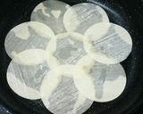 節約簡単餃子皮濃厚チーズとろ➰ハムサンド作り方1写真