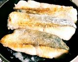 鮭とリボン大根の揚げ煮♪作り方3写真