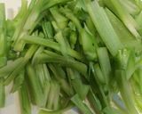 ブロッコリーの茎の皮の塩きんぴら作り方1写真