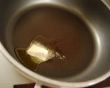 鶏胸肉のソテー☆醤油ガーリックソース作り方2写真