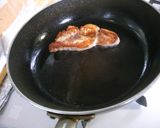 豚ロースのソテー♪ 簡単！デミソースで♪作り方3写真