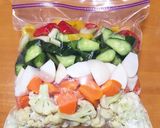 いろいろ野菜とカリフラワーのロシア漬け作り方3写真