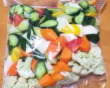 いろいろ野菜とカリフラワーのロシア漬け作り方4写真
