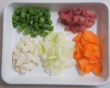 離乳食後期～だしでほっこり肉じゃが作り方1写真