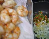 めぐみさんのエビと赤・青ピーマン炒め作り方4写真