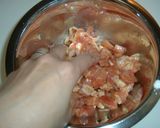 ピリ辛鶏肉と揚げ春雨のレタス包み作り方1写真