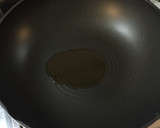 超簡単♪鮭缶とキューちゃんの炒飯作り方4写真