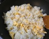 超簡単♪鮭缶とキューちゃんの炒飯作り方6写真