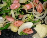じゃが芋と魚肉ソーセージのココットカマン作り方6写真