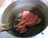 豚肉とさつま揚げ ワカメのお味噌汁！作り方3写真