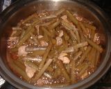ふきと豚バラ肉のにんにく風味きんぴら♪作り方3写真