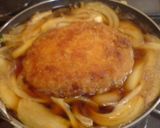 簡単！安い！コロッケ卵とじ丼♪作り方2写真
