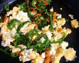野菜と卵のマヨチリ炒め作り方5写真