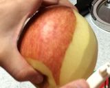 りんごのむき方✳︎ピーラーでキレイに作り方5写真