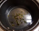 天然ブナシメジと椎茸のお吸い物作り方4写真