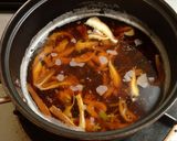 天然ブナシメジと椎茸のお吸い物作り方7写真