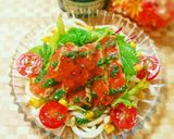 炙りサーモンの洋風親子サラダうどん作り方3写真
