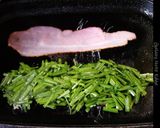 簡単☆ニラ玉・ベーコン焼き作り方3写真