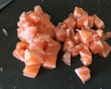 ころころサーモン✿はなやかカップ寿司作り方1写真