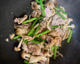 アスパラとしめじバター焼き（お肉も）作り方4写真