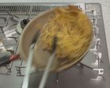鮭と舞茸の焦がしバター醤油パスタ♪作り方5写真