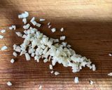 鳥レバーのスタミナニンニクワイン蒸し作り方2写真