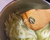 ちょっと一品に簡単オニオンコンソメスープ作り方3写真