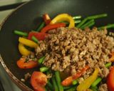 豚ひき肉と彩り野菜の醤油炒め作り方8写真