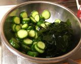 ハムわかめ野菜のからしマヨネーズ和え作り方1写真