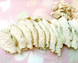 ゆで鶏サラダ☆ハーブヨーグルトソース作り方2写真