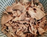 春菊とゆで豚のサラダ。辛酢味噌で作り方6写真