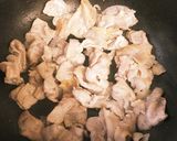 ♡我が家の肉じゃが♡〜豚じゃが味噌風味〜作り方3写真