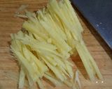 豚バラ蒟蒻と角切りごぼうの甘辛生姜煮❤作り方3写真