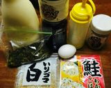 家族が絶品する高菜炒飯(鮭ワカメ入り)作り方1写真