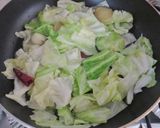 キャベツと桜エビのオリーブオイル煮作り方4写真