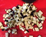 大豆のお肉で肉味噌炒め作り方1写真