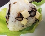 塩こんぶとベビーチーズのおにぎり作り方4写真