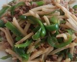 大豆のお肉ピーマンとたけのこのピリ辛炒め作り方3写真